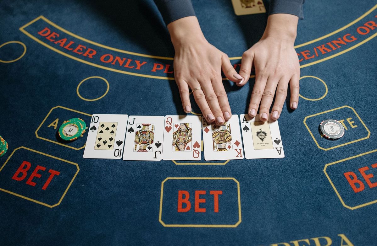 WJRT ABC12 Live Betting